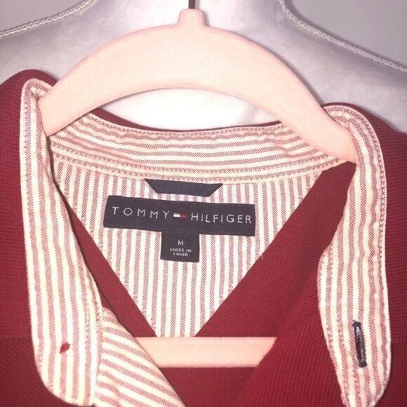 Tommy Hilfiger Polo Shirt Medium Mens Red Cotton Striped Trim On Neck Side Slits - Picture 4 of 10